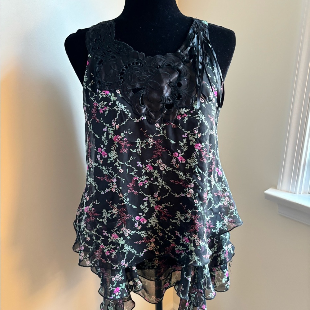 Floral Ruffle Tunic - Picture 2 of 5